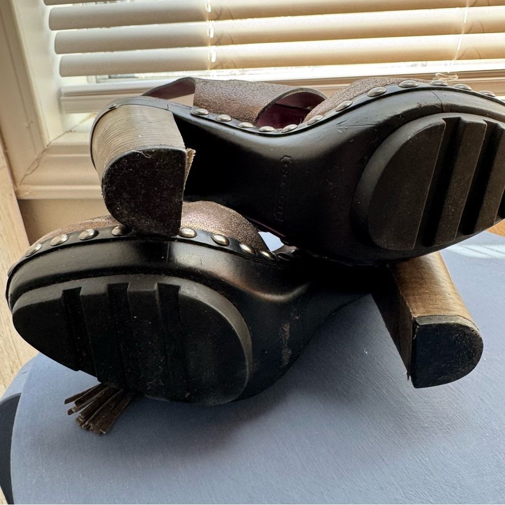 Coach ♥ Poppy Bronze Studded Platform Heels – Size 7.5 - Picture 13 of 15